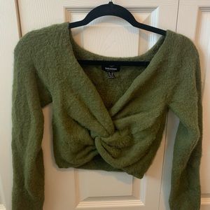 Threadbare fuzzy cropped sweater